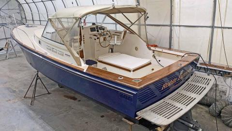 ROBIN EXPRESS, Little Harbor 33 Express Cruiser